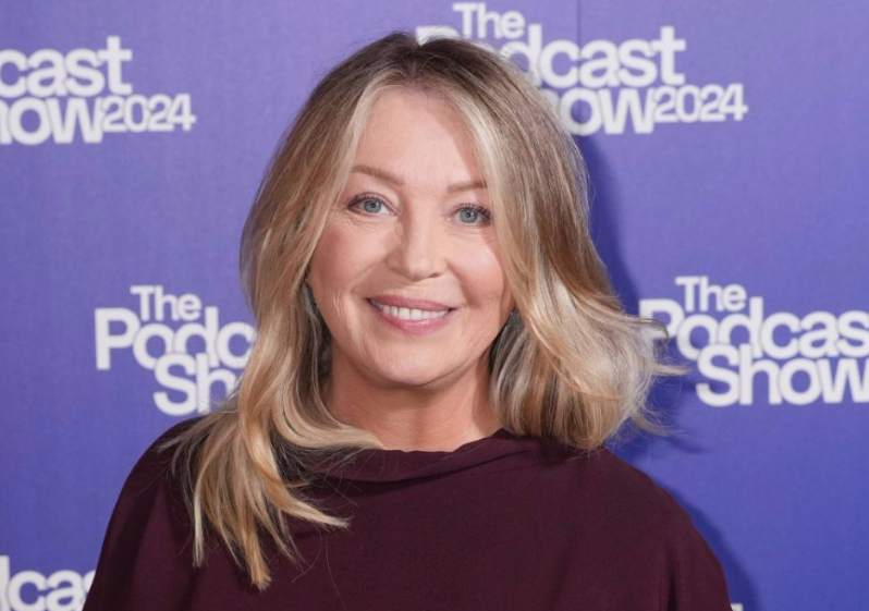 Kirsty Young dice che ora si sente “abbastanza bene” dopo la diagnosi di fibromialgia.